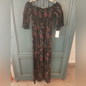Cold shoulder maxi dress